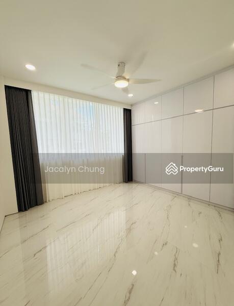 Newly renovated with a spacious garden and swimming pool