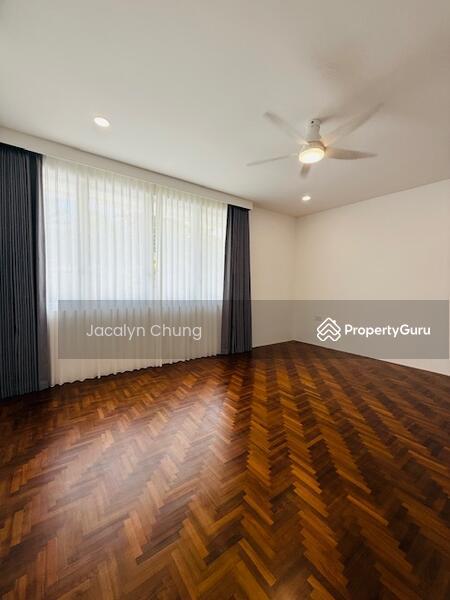 Newly renovated with a spacious garden and swimming pool