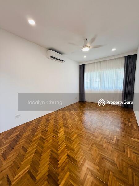 Newly renovated with a spacious garden and swimming pool