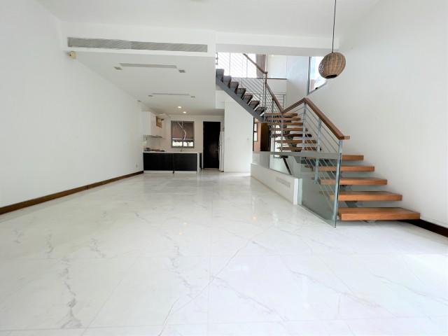 Cluster House for Rent: D21