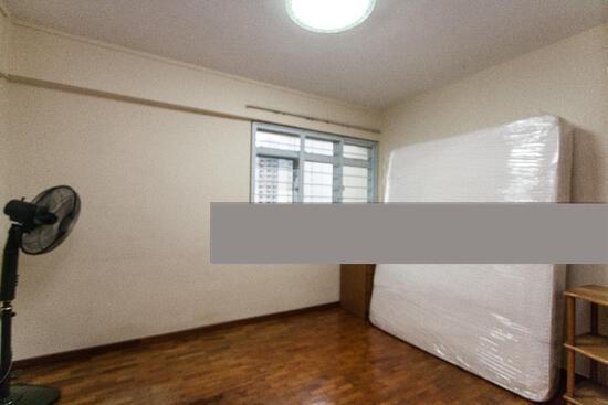 111 Serangoon North Avenue 1 HDB Apartment For Rent, $3,200, 3 Bed 2 Bath 1,000 sqft $3.20 psf