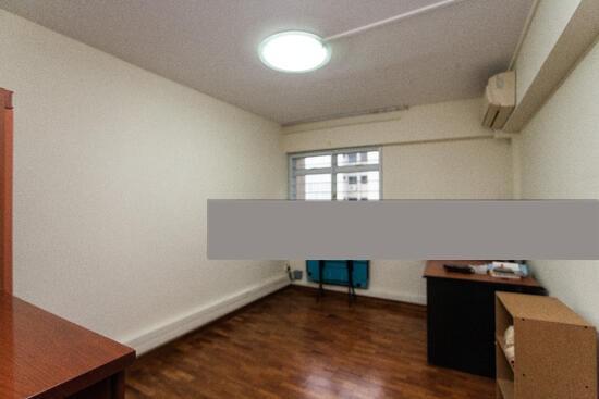 111 Serangoon North Avenue 1 HDB Apartment For Rent, $3,200, 3 Bed 2 Bath 1,000 sqft $3.20 psf