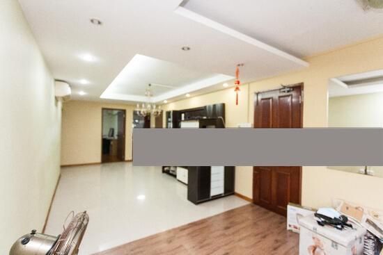 111 Serangoon North Avenue 1 HDB Apartment For Rent, $3,200, 3 Bed 2 Bath 1,000 sqft $3.20 psf