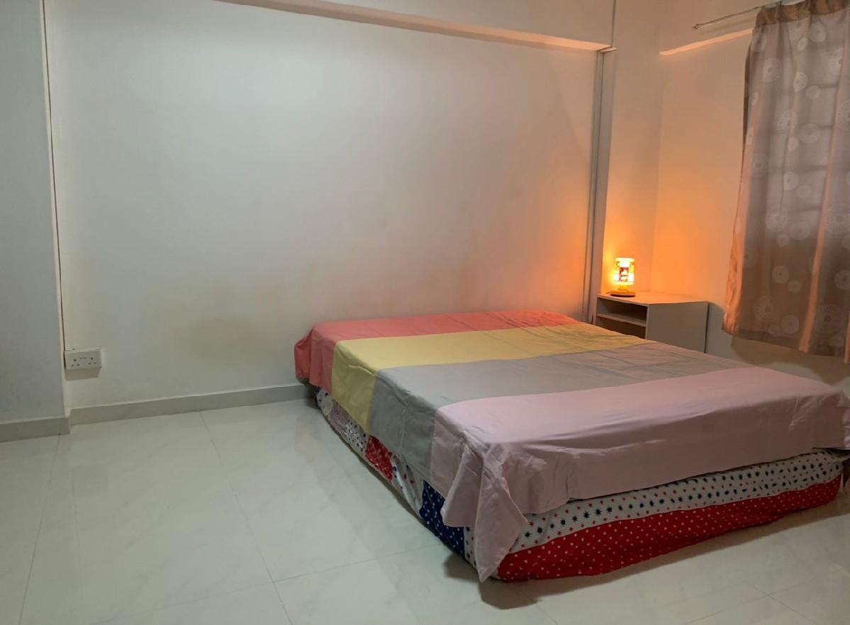 Prop-GPT: HDB Apartment: D20 Ang Mo Kio 234 Ang Mo Kio Avenue 3
