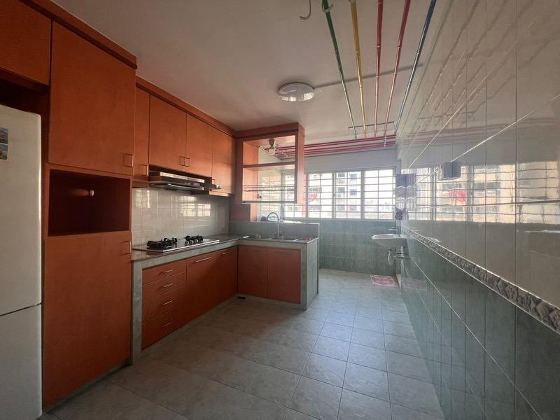 5 Saint George's Lane HDB Apartment For Rent, $4,500, 3 Bed 2 Bath 1,022 sqft $4.40 psf