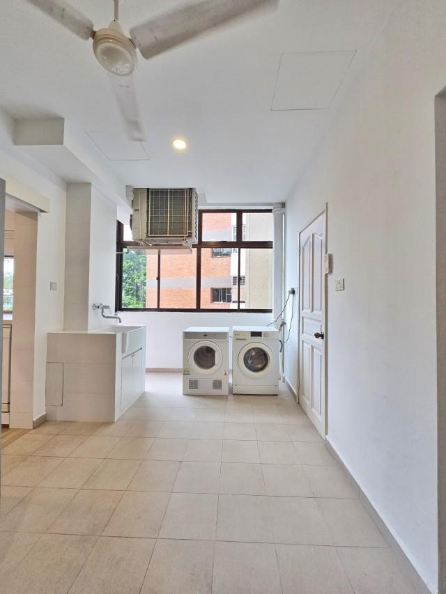 Woollerton Park Apartment For Rent, $11,000, 3 Bed 4 Bath 2,350 sqft $4.68 psf