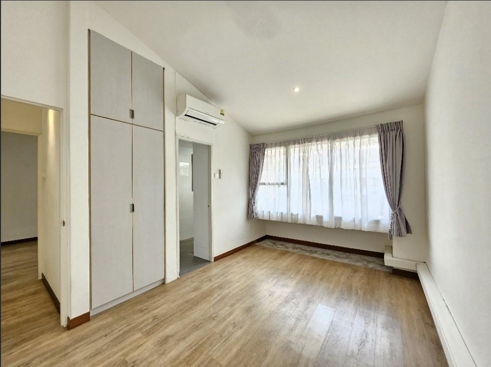 Chancery Court Condominium For Rent, $6,500, 3 Bed 2 Bath 2,034 sqft $3.20 psf