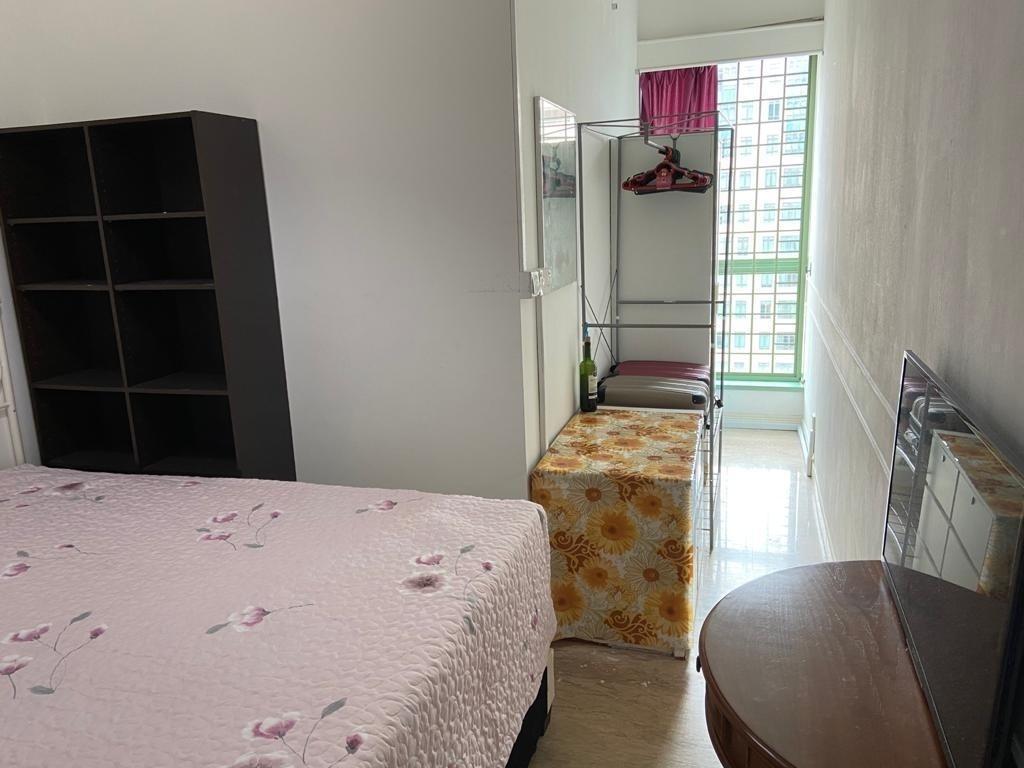 Prop-GPT: Apartment: D09  Tiara