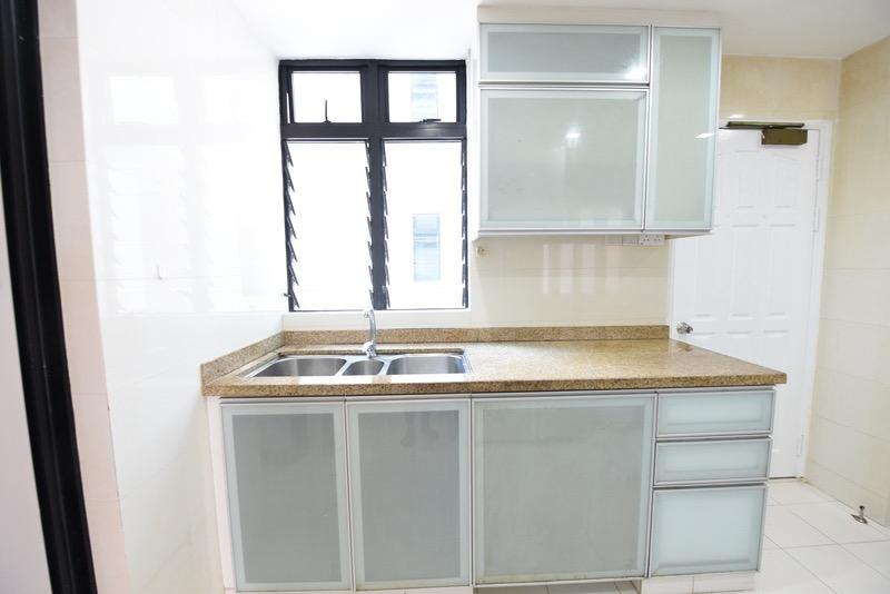 Spring Grove Condominium For Rent, $9,800, 5 Bed 3 Bath 1,789 sqft $5.48 psf