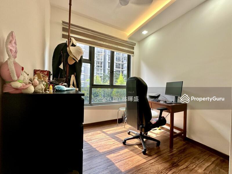 Executive Condominium for Rent: Yishun, D27, 768079