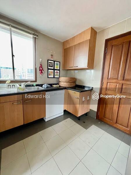 Condominium for Rent: Cairnhill, D09, 229159