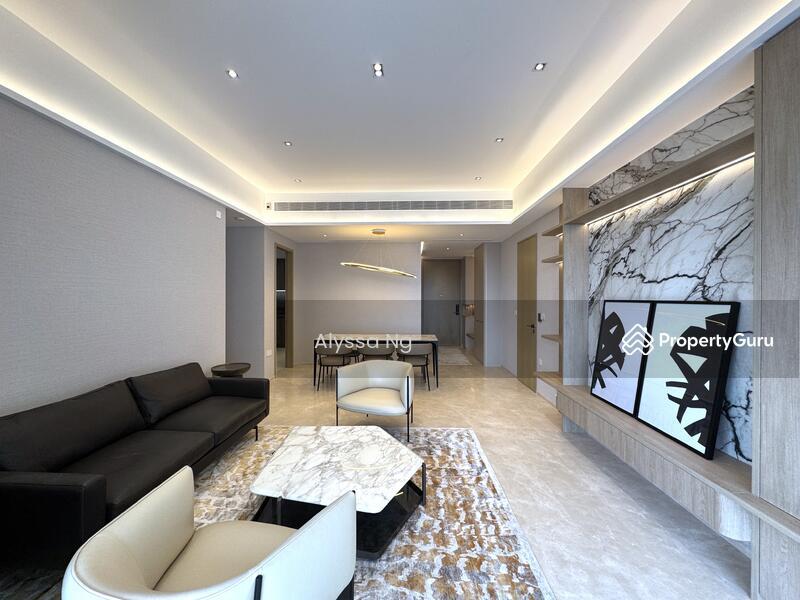 Prop-GPT: Condominium: D09 Cairnhill Klimt Cairnhill