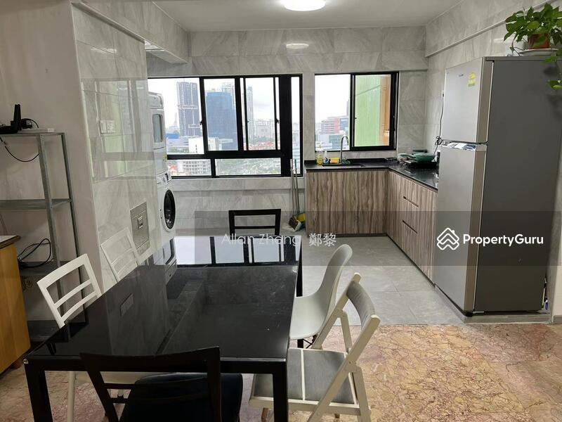 People's Park Complex