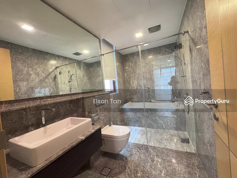 Condominium - Cluster House for Rent: Serangoon, D19, 557749
