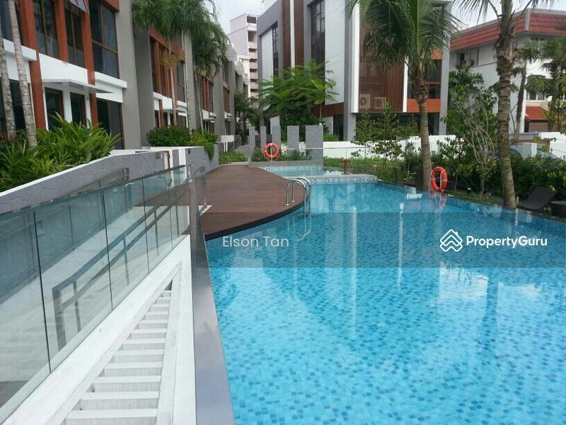 Condominium - Cluster House for Rent: Serangoon, D19, 557749
