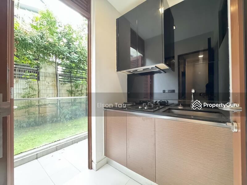 Condominium - Cluster House for Rent: Serangoon, D19, 557749