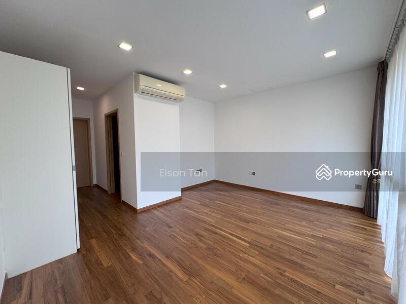 Condominium - Cluster House for Rent: Serangoon, D19, 557749