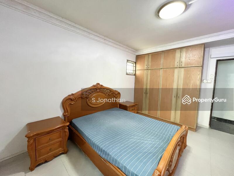 HDB Flat for Rent: D23, 670229