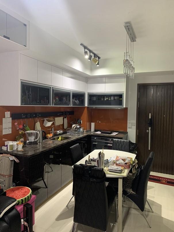 Sant Ritz Condominium For Rent, $4,000, 2 Bed 2 Bath 732 sqft $5.46 psf