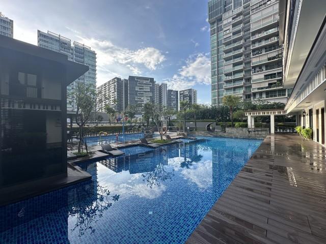 Sant Ritz Condominium For Rent, $4,000, 2 Bed 2 Bath 732 sqft $5.46 psf