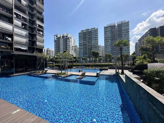 Sant Ritz Condominium For Rent, $4,000, 2 Bed 2 Bath 732 sqft $5.46 psf