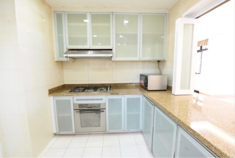 Spring Grove Condominium For Rent, $9,800, 5 Bed 5 Bath 1,789 sqft $5.48 psf