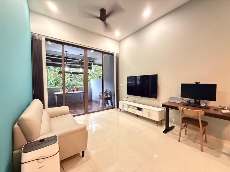 Archipelago Condominium For Rent, $4,700, 2 Bed 2 Bath 1,033 sqft $4.55 psf