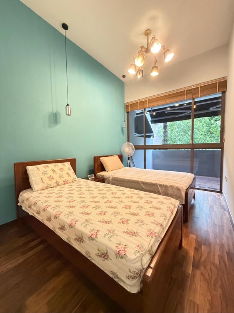 Archipelago Condominium For Rent, $4,700, 2 Bed 2 Bath 1,033 sqft $4.55 psf