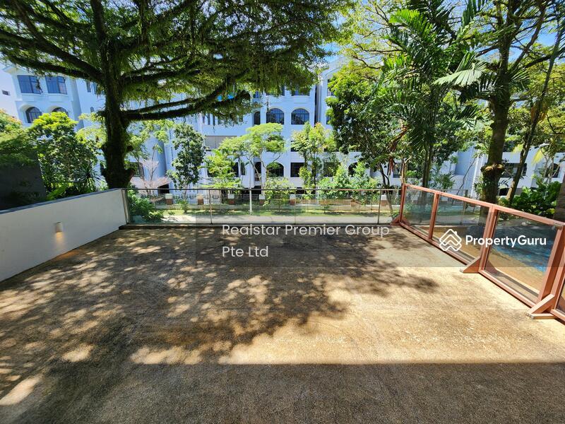  Best Location Modern Detached 