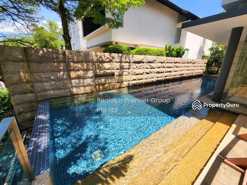  Best Location Modern Detached 