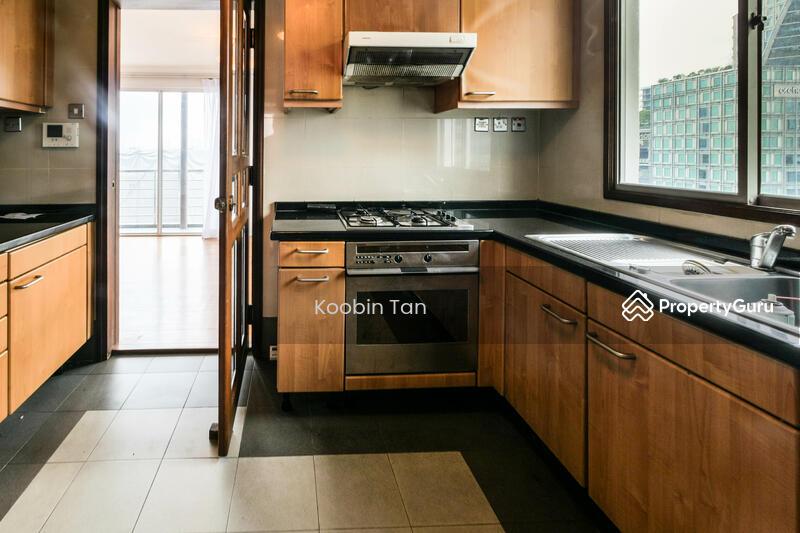 Condominium for Rent: Cairnhill, D09, 229159