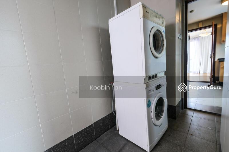 Condominium for Rent: Cairnhill, D09, 229159