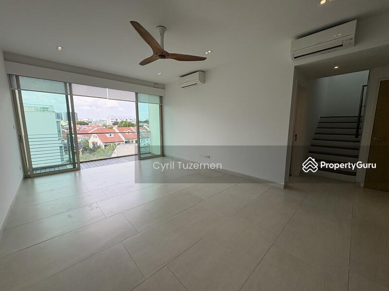 Prop-GPT: Condominium: D19  Fontaine Parry