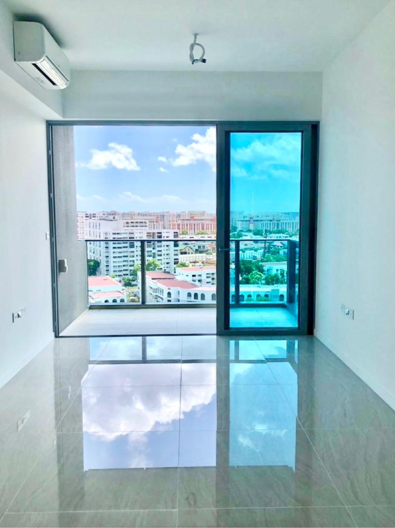 Stars of Kovan Condominium For Rent, $4,080, 2 Bed 2 Bath 732 sqft $5.57 psf