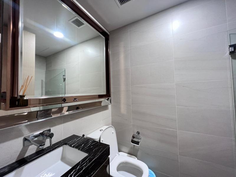 Stars of Kovan Condominium For Rent, $4,080, 2 Bed 2 Bath 732 sqft $5.57 psf