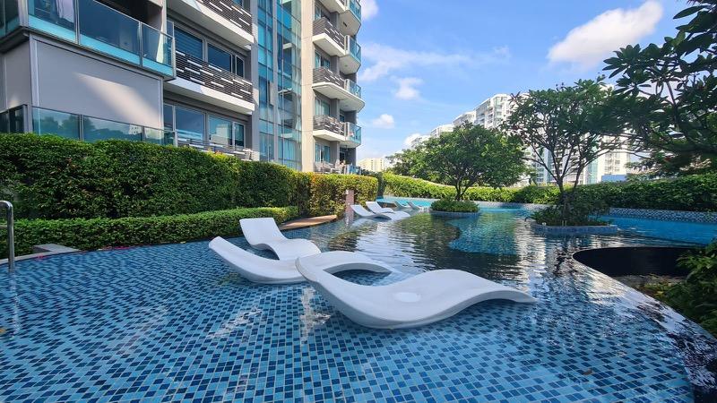 Stars of Kovan Condominium For Rent, $4,080, 2 Bed 2 Bath 732 sqft $5.57 psf