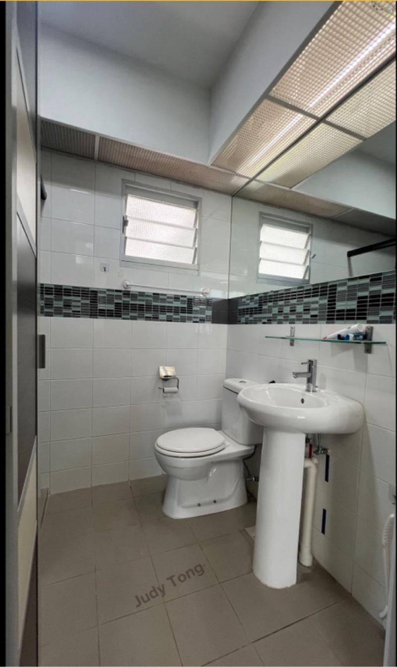 207B Punggol Place HDB Apartment For Rent, $3,000, 2 Bed 2 Bath 990 sqft $3.03 psf