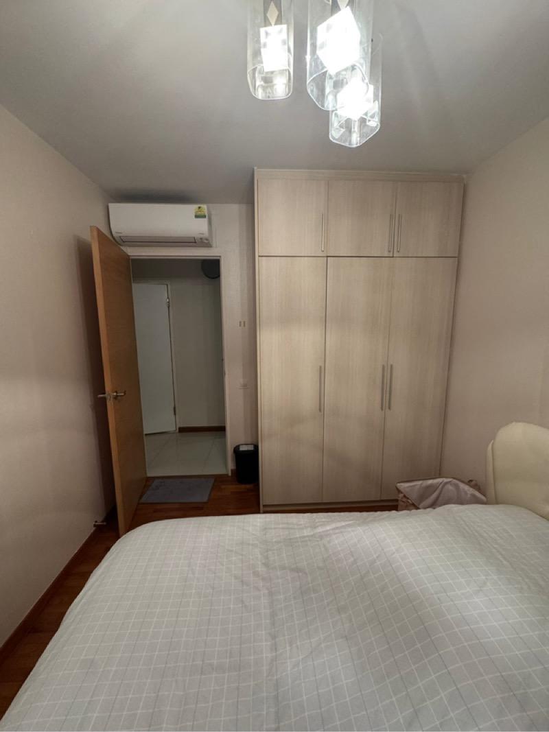 Prop-GPT: HDB Apartment: D18 Simei 168A Simei Lane