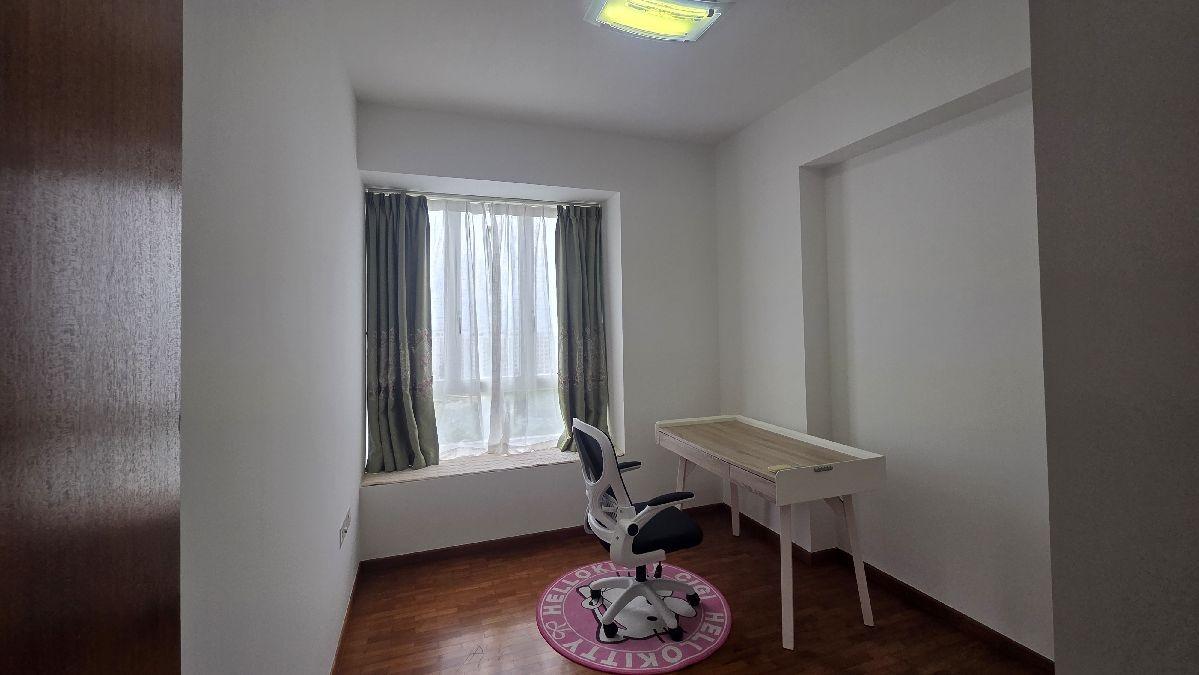 Mi Casa Condominium For Rent, $4,001, 2 Bed 2 Bath 1,119 sqft $3.58 psf