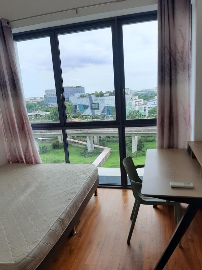 J Gateway Condominium Room Rental, $2,500, 1 Bed 1 Bath 180 sqft $13.89 psf