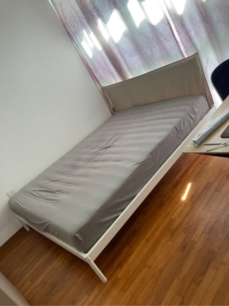 J Gateway Condominium Room Rental, $2,500, 1 Bed 1 Bath 180 sqft $13.89 psf