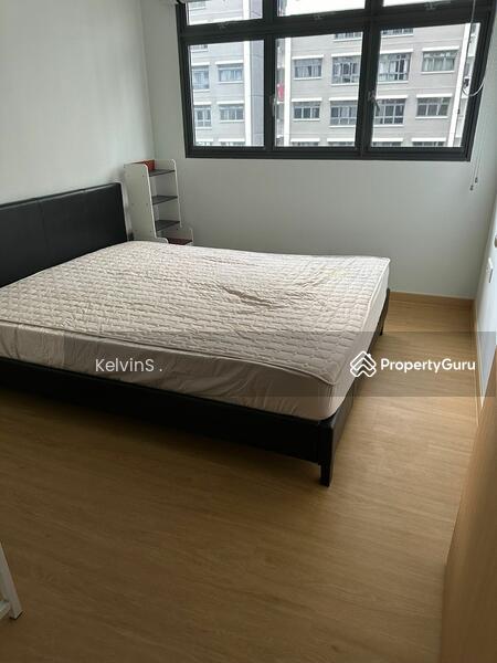 Prop-GPT: HDB Flat: D19 Sengkang 172B Sengkang East Drive