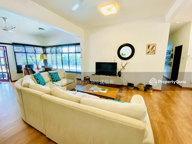 Holland Grove
