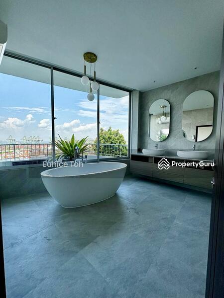 Condominium for Rent: D05, 118455