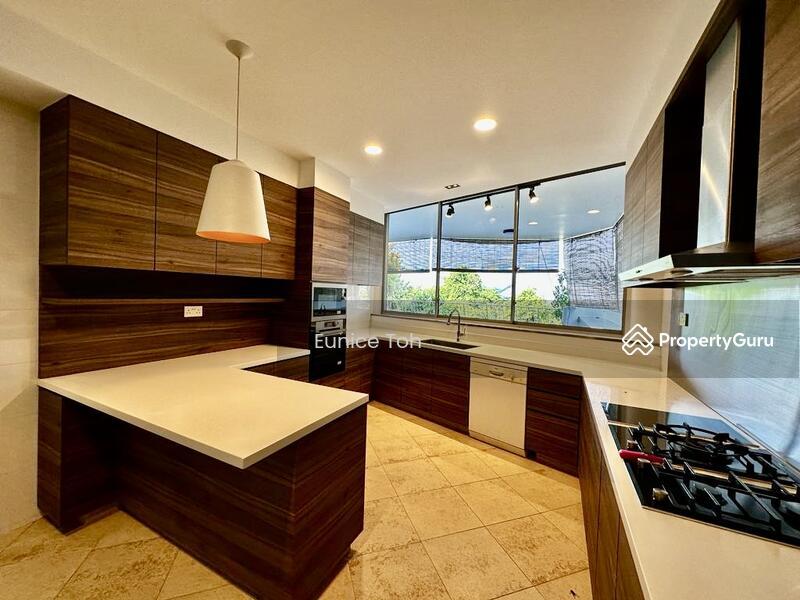 Condominium for Rent: D05, 118455