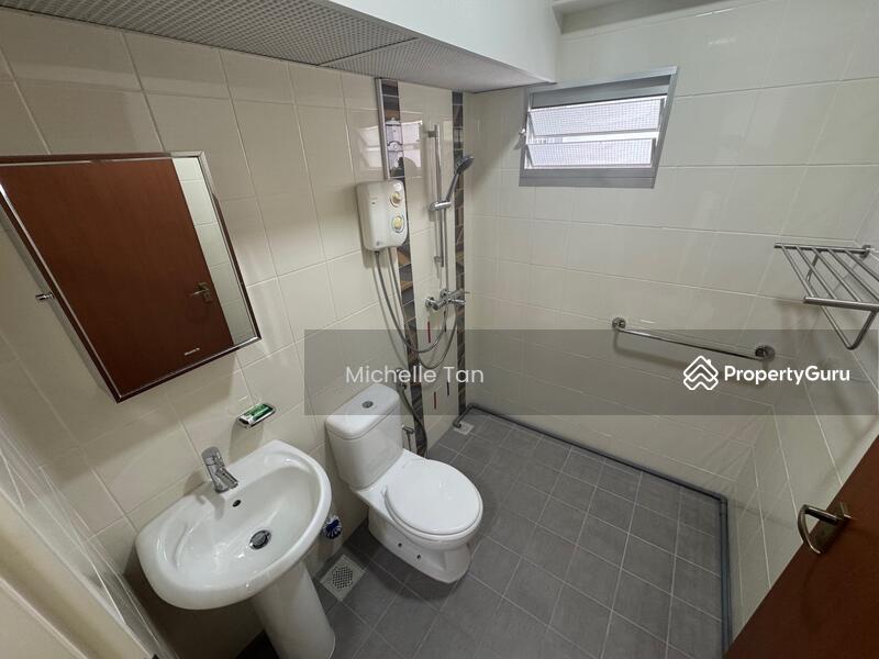 HDB Flat for Rent: Yishun, D27, 761428