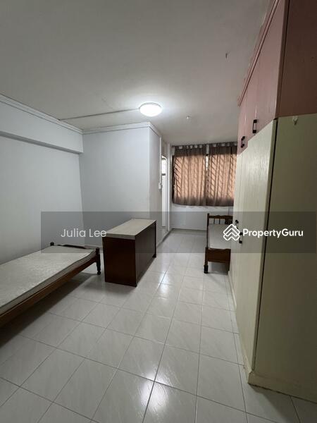 HDB Flat for Rent: D23, 670273