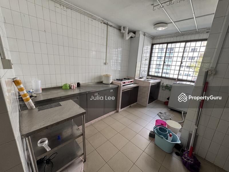 HDB Flat for Rent: D23, 670273