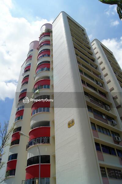 649 Hougang Avenue 8