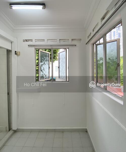 Near Bayshore MRT - Jalan Pokok Serunai